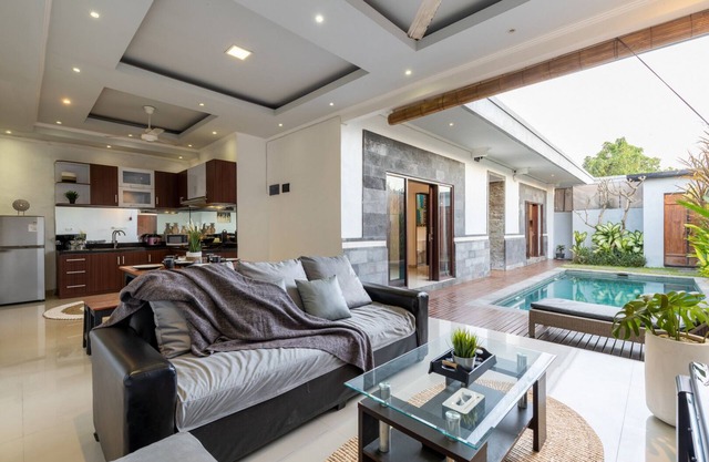 Natural Light, 1BR Villa Situated In Seminyak Area! 4Min Drive To Eat Street!