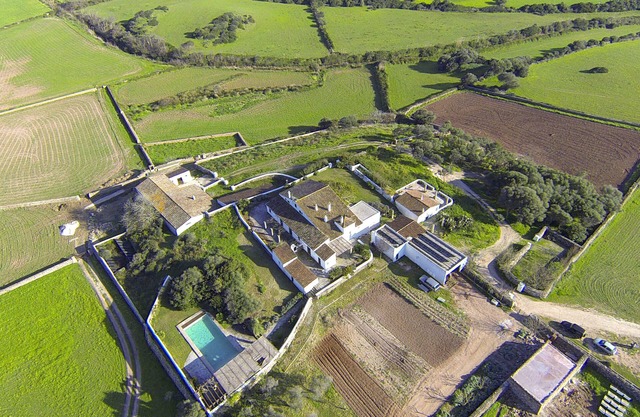 Nature Farmhouse, Private Pool, Sea Access & Cook, near to Sandy Beaches