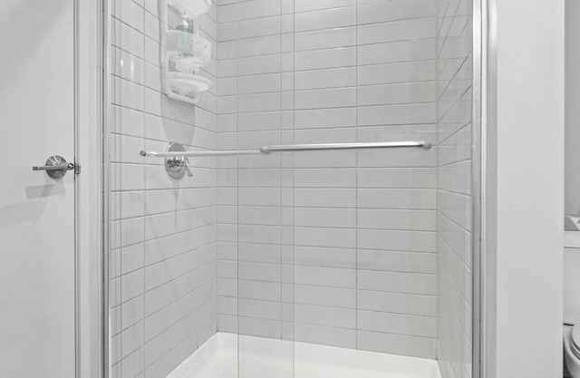 Near DT&CLE Clinic, Queen Bed, Wi-Fi, Parking