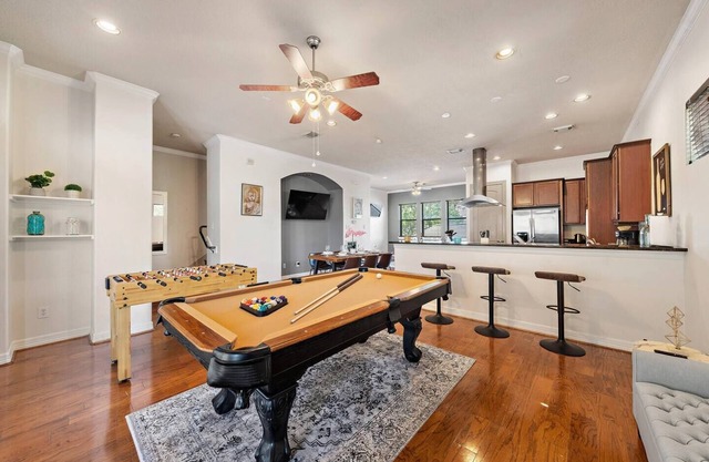 Near DT, Heights, Washington | WiFi | Games | BBQ