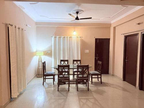 Neelkanth Villa
