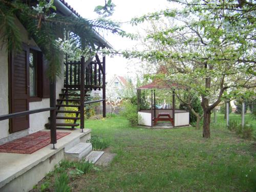 Nefelejcs Apartman