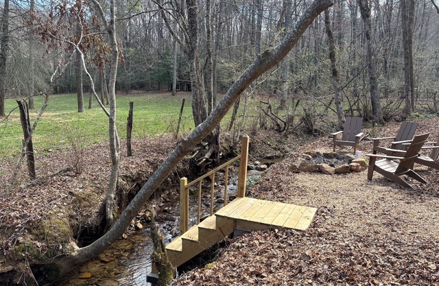 Nestled along tranquil creek, view of the valley, outdoor enthusiast's paradise