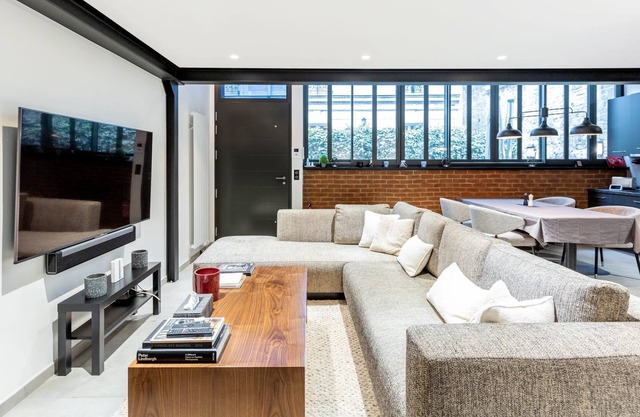 Neuilly | Amazing 1 Bedroom Apartment in Paris