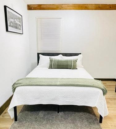 NEW 1bed 1bath Near Airport, Cleveland Clinic, DTWN CLE