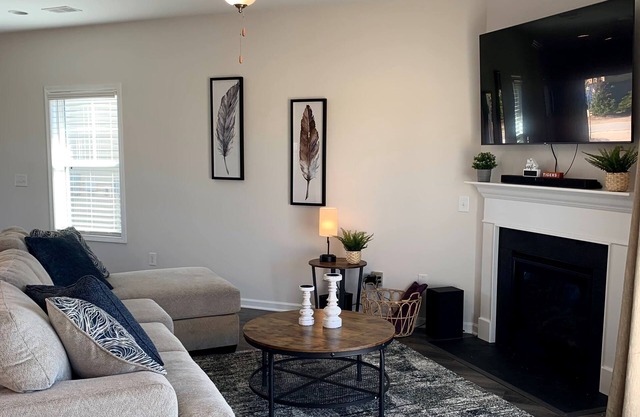 New 3 Bdr Home - Clemson/Pendleton - Close to Everything