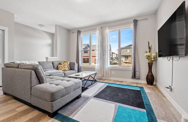New 4 BRM with AC in NE Calgary
