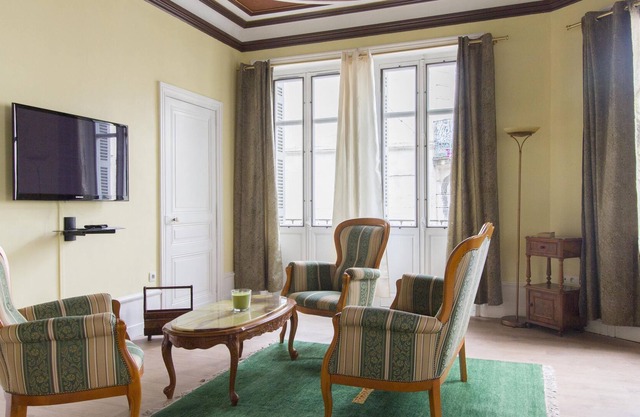 New 4-person Home in Heart of Renaissance Quarter of Perigueux