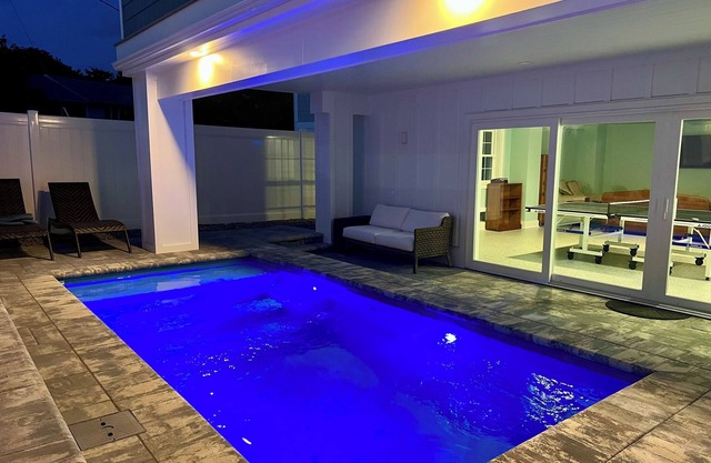 NEW 7-bed with PRIVATE HEATED POOL! Lewes Beach Hideaway, steps to beach & town!