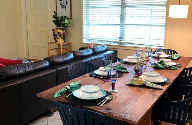 *NEW* AVAILABLE NOW, Jan, Feb, Mar! FERN COTTAGE! Weekly/Monthly/Yearly Rentals!