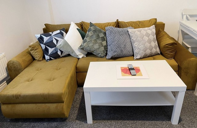New Brighton Stay with Free On-Street Parking
