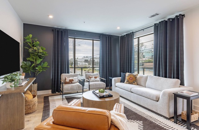 New Build Condo Minutes from Downtown Nashville Dining & Fun | The Heights