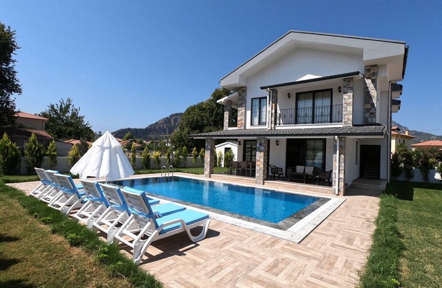 NEW BUILT BEAUTIFUL 3 BEDROOM PRIVATE POOL VILLA IN DALYAN CENTER GULPINAR AREA!