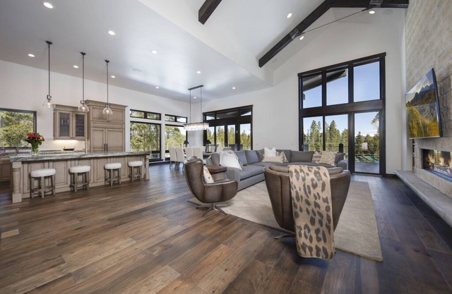 *New construction*Chalet on Peak 7 in Breckenridge - 3 miles to Breck Ski Resort