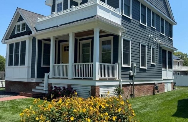 New Construction - Close to Town!