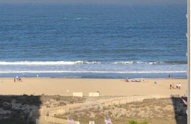 New Discounts for April & May! Book a Spring getaway just steps from the beach!