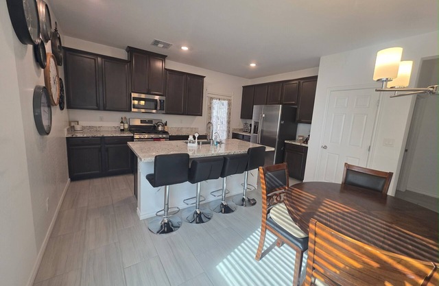 New Gated Luxury: Modern gated 2 bed 2 bath home with soaking Tub, Patio, BBQ.