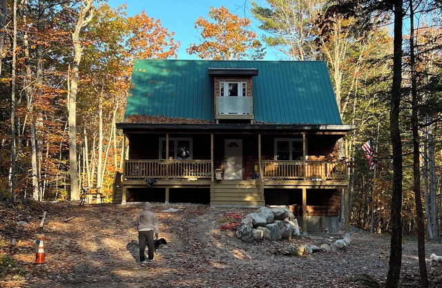 New Home: Enchanting 3-bedroom house in Sebago