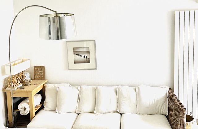NEW in LABAULE! Near the beach, quality flat for 4 people,garden,swimming-pool