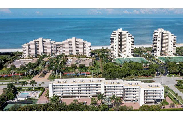 New Listing! Across South Beach. Steps to Restaurants, Shopping, & more!