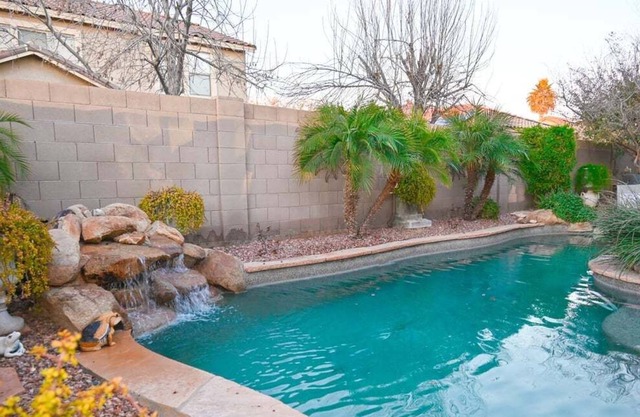 New Listing! Charming home in a Great Neighborhood
