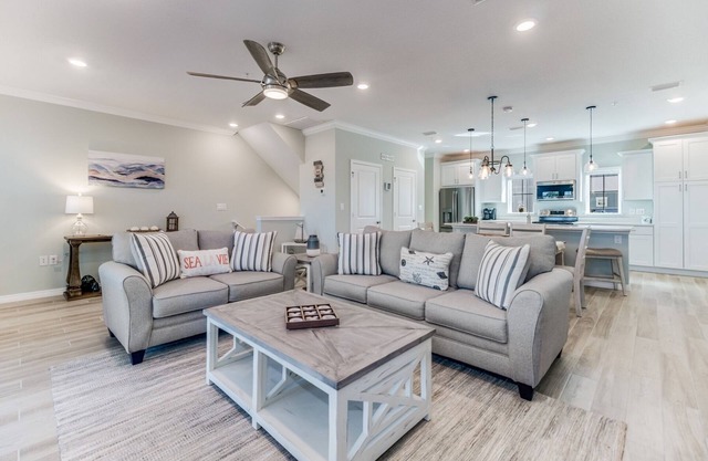 NEW LISTING! Lost Key Golf & Beach Club Anchor's Away - NO HASSLE CHECK OUT