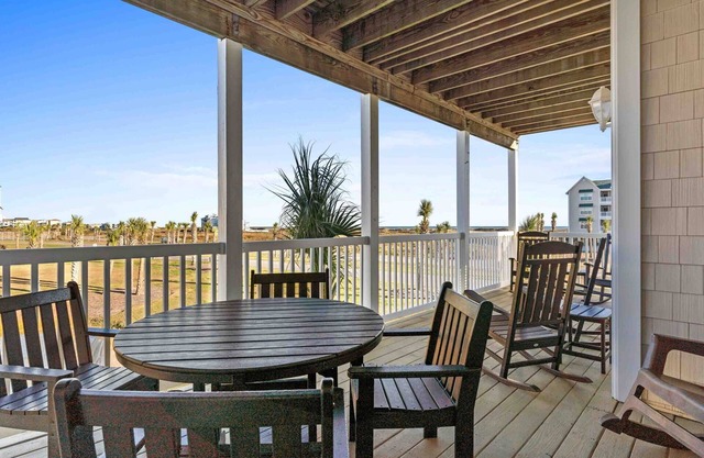 NEW LISTING! Ocean view -"OIB Dreamin" community pool club-elevator-4br4ba
