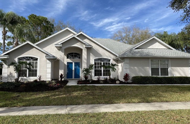 NEW LISTING Southern Dunes Golf Course Home 25 minutes to Disney World