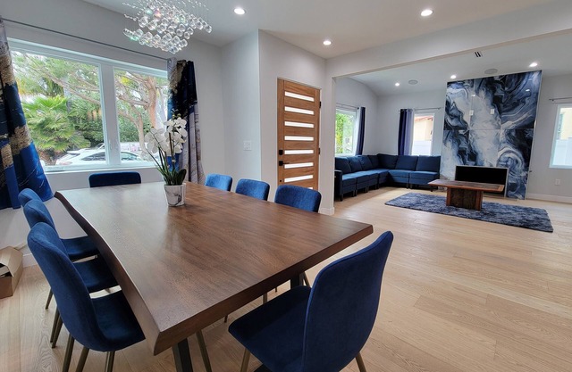 New luxury 3 bedroom home next to La Cienega Plaza