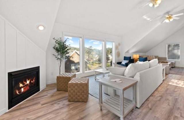 New Luxury 4BR w/Oceanview Walk to Beach Dogs ok!n