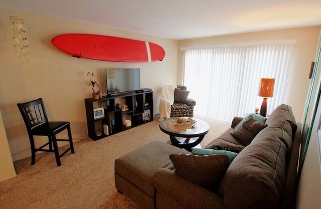 NEW! Picture Perfect Condo in Pacific Beach!
