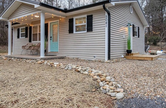*NEW* Quiet 2-Bedroom Retreat in Country Setting