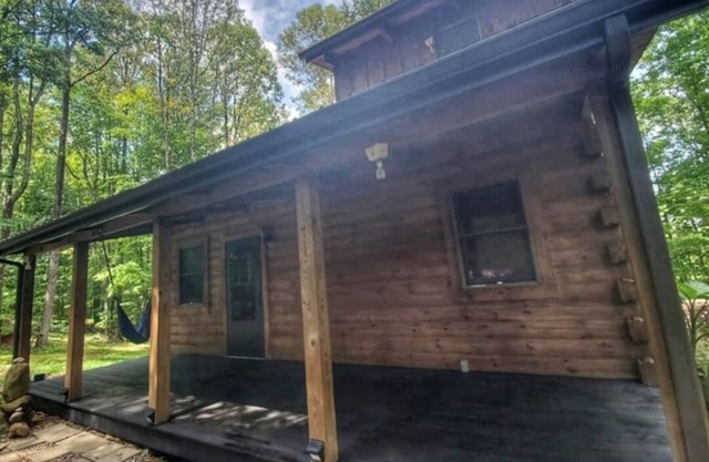New River & Gauley River family cabin -10 minutes to state & national parks