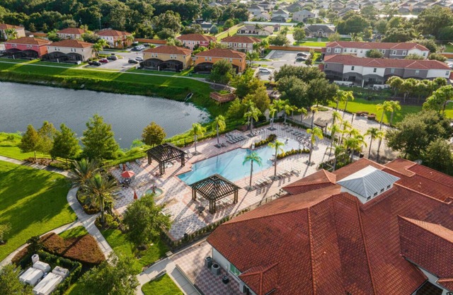 *NEW* Spacious 8BR Family Haven near Disney