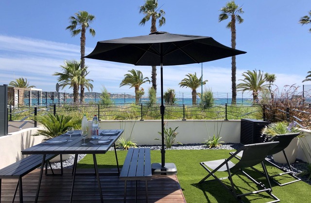New standing T2 Sea View