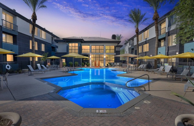 NEW! Stylish 1BR Phoenix Retreat near Airport