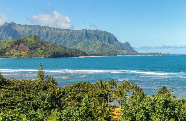 NEW! Sunset Hideaway w/Beach Access, Pools, Tennis & A/C!