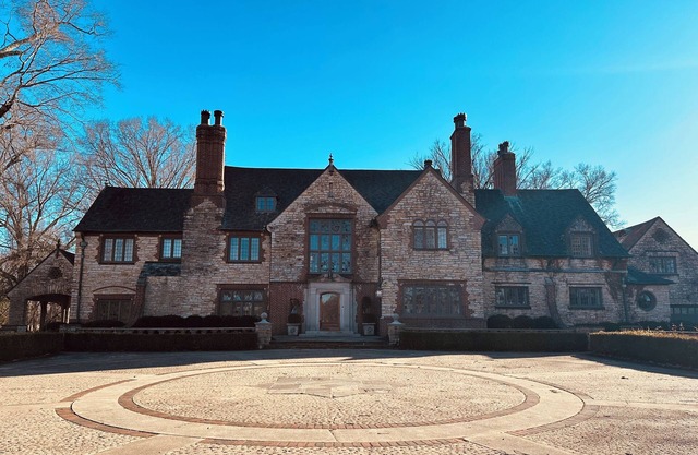 New to VRBO - Stoneleigh - Luxurious Historic Country Estate on over 50 acres