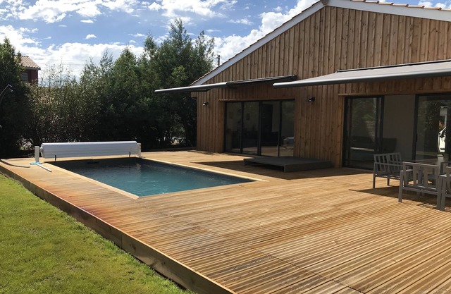 New Villa 205m2 with heated pool