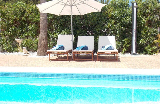 New Villa 4 bedroom/4 bathroom private Pool and Garden Port Adriano