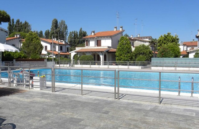 New villa in residence with swimming pool on the sea