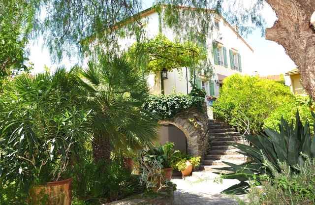 NEW ! Villa with garden in the heart of Collioure, next to the beach