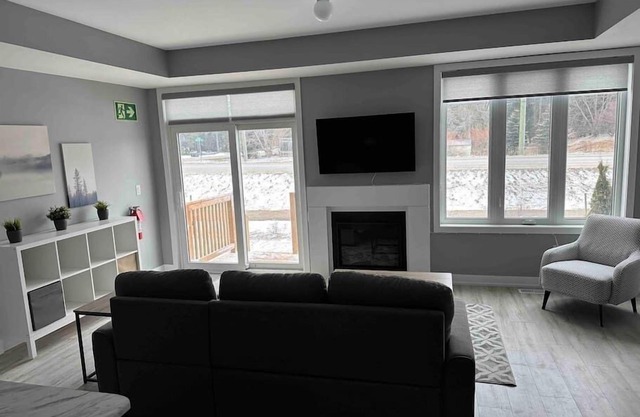 Newly built Village 3 Bedroom/Shuttle Bus
