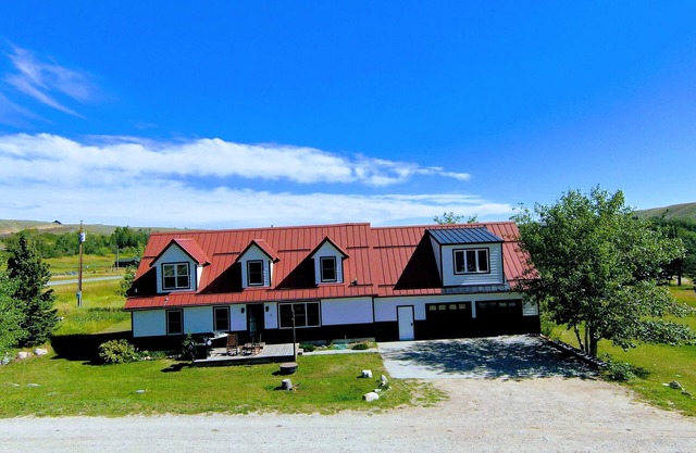 Newly remodeled 2-bedroom apartment with AC in Red Lodge