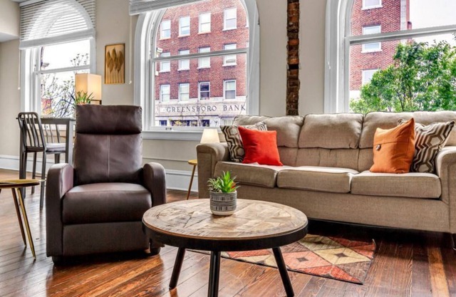 Newly remodeled penthouse suite with city view! Spacious open layout! Walking distance to must-see attractions! Private deck! Free high-speed Internet!