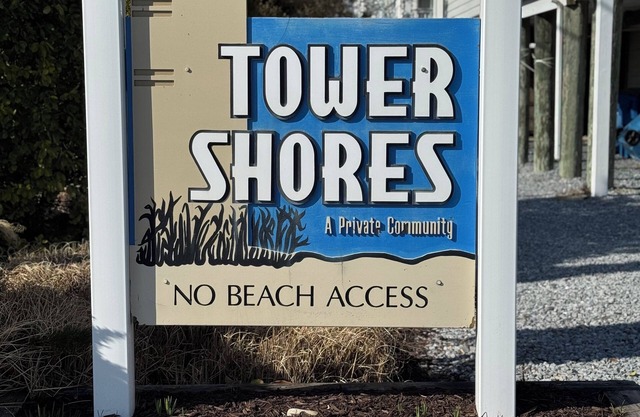 Newly remodeled! Steps from the beach. Ocean block. Tower Shores.