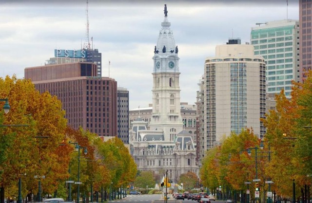 Newly Renovated 4 Bedroom House Center Philadelphia