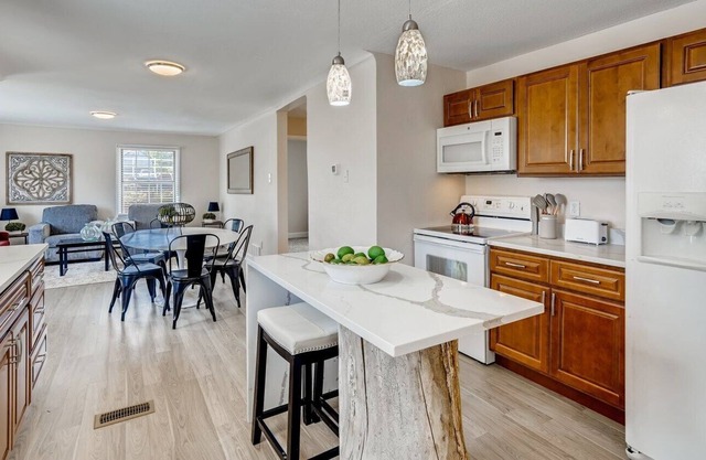 Newly Renovated 6 Bedroom/3 Bathroom Home