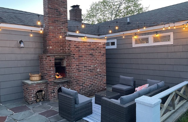 Newly renovated cottage in a private beach community.