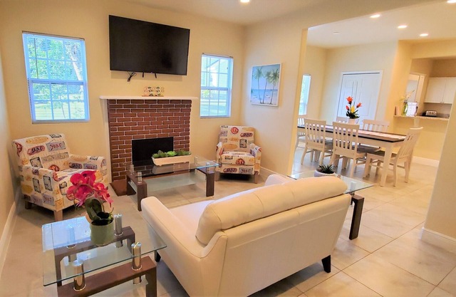 Newly Renovated FL Hideaway Near Attractions